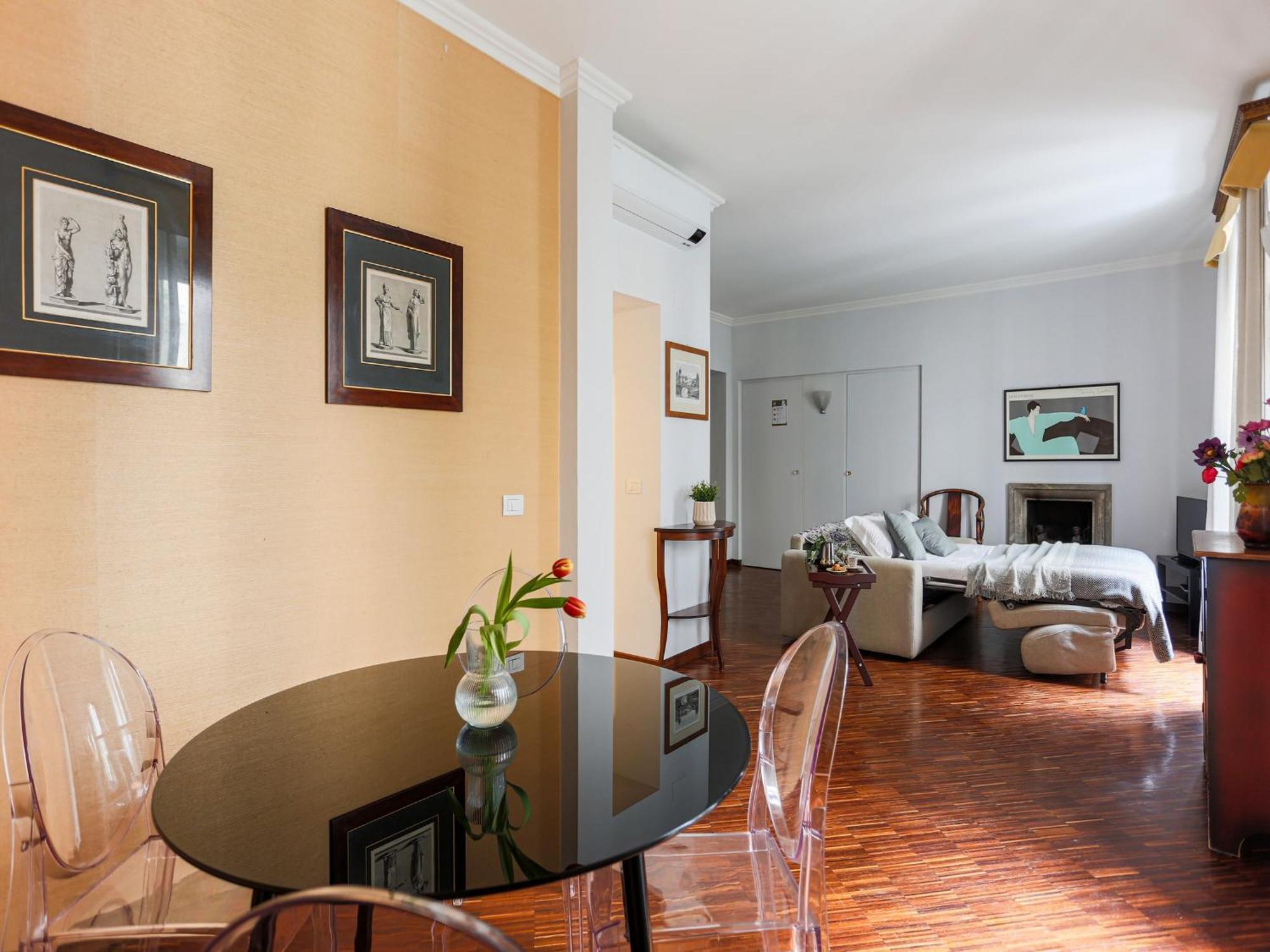 The Best Rent - Spacious One-Bedroom Apartment Near The Columns Of San Lorenzo Милан Экстерьер фото
